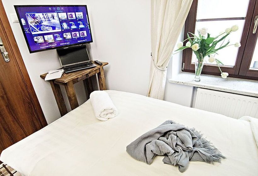 酒店 Five Stars Bed&breakfast