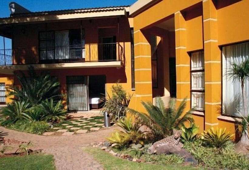 호텔 Fumanekile Lodge