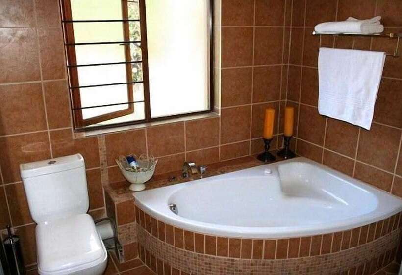 호텔 Fumanekile Lodge