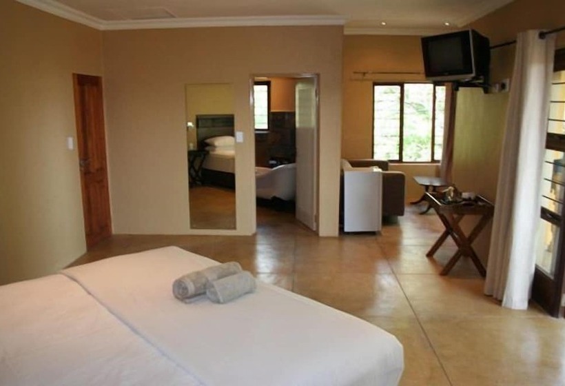 호텔 Fumanekile Lodge