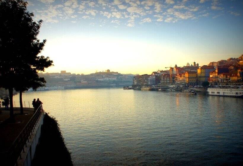 호텔 Gaia Porto Hostel