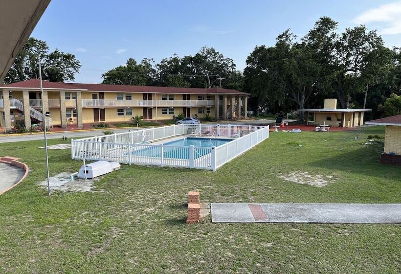 فندق Heritage Inn