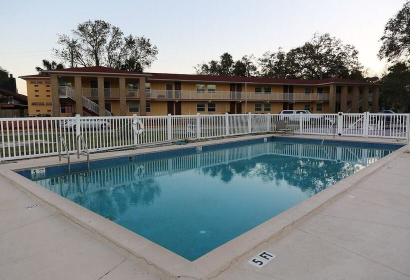 فندق Heritage Inn