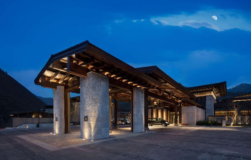 Отель Hilton Jiuzhaigou Resort