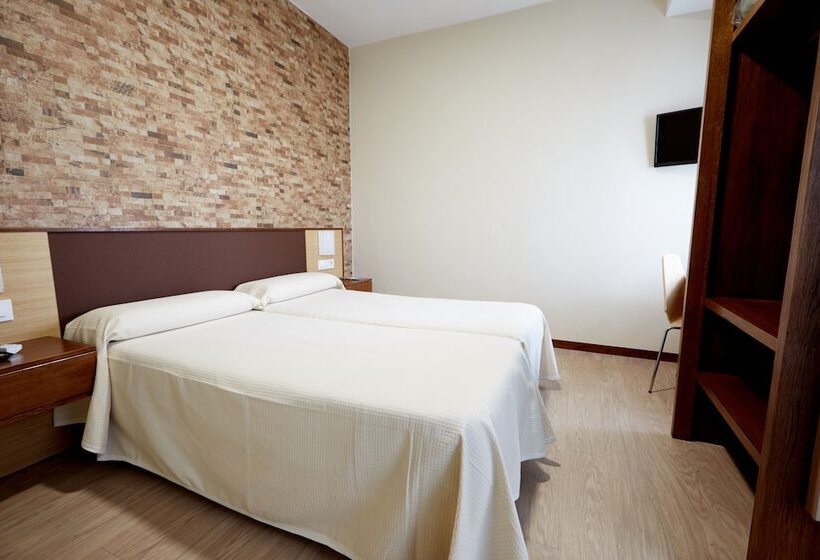 בית מלון כפרי Hostal Campo Nuevo