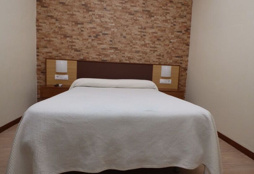 בית מלון כפרי Hostal Campo Nuevo