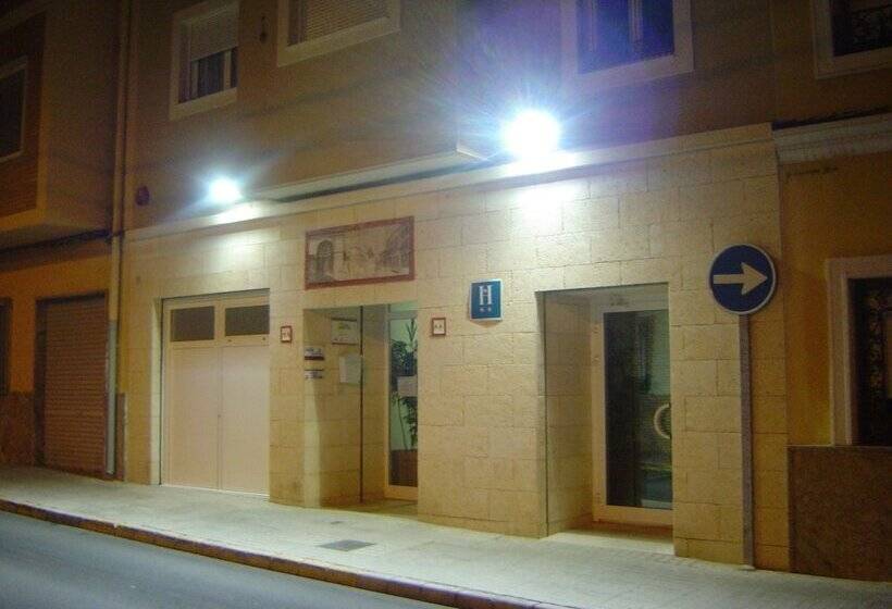 בית מלון כפרי Hostal El Estudio