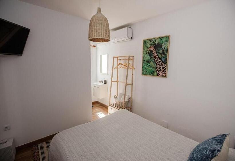 酒店 Hostal The Monkey Room