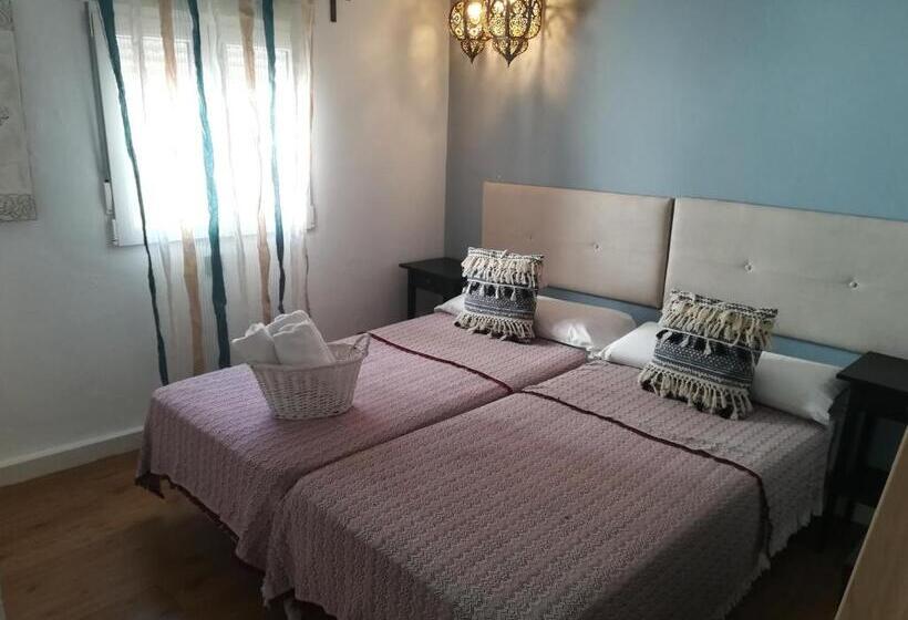 酒店 Hostal The Monkey Room