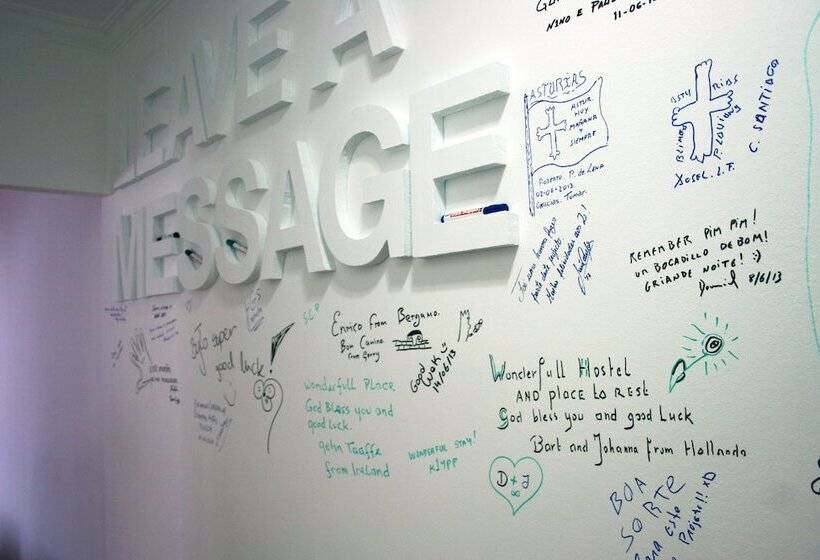 호텔 Hostel 2300 Thomar