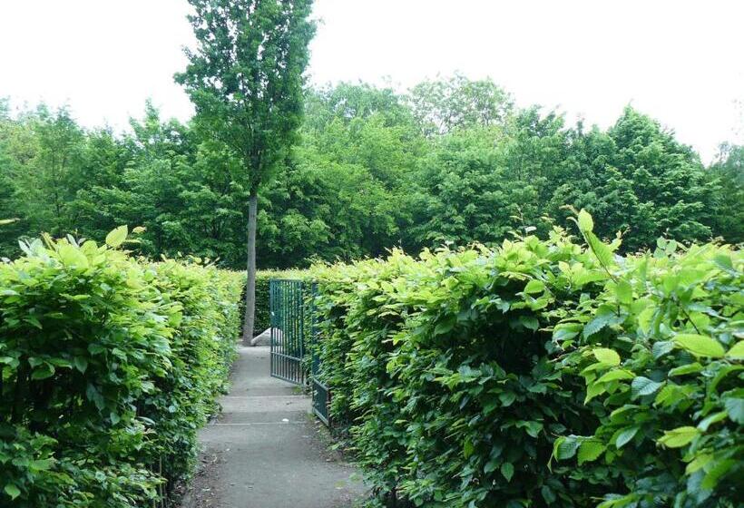 ホテル I Restauracja Brochów