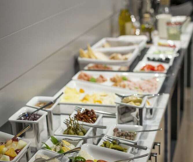 هتل Ilonn Boutique Limanowskiego