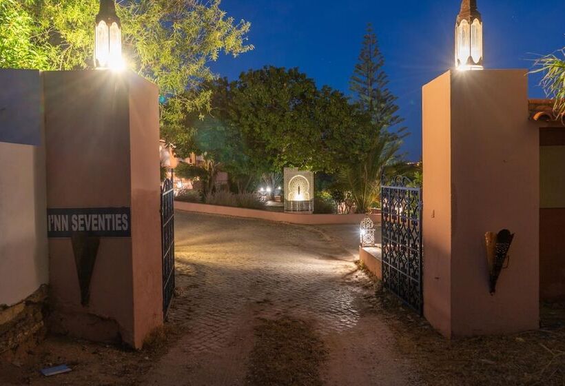 Отель Inn Seventies Cheap And Chic