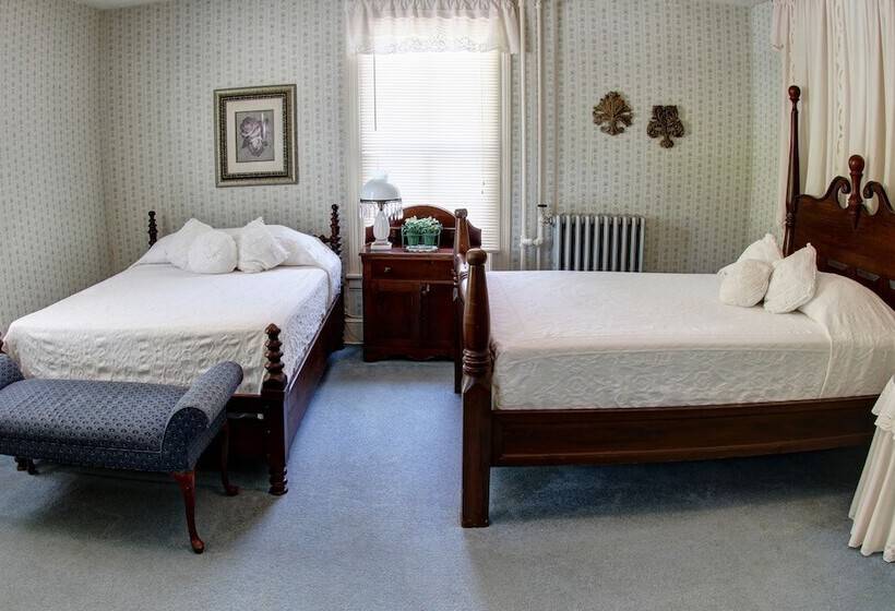Отель Jarrett House