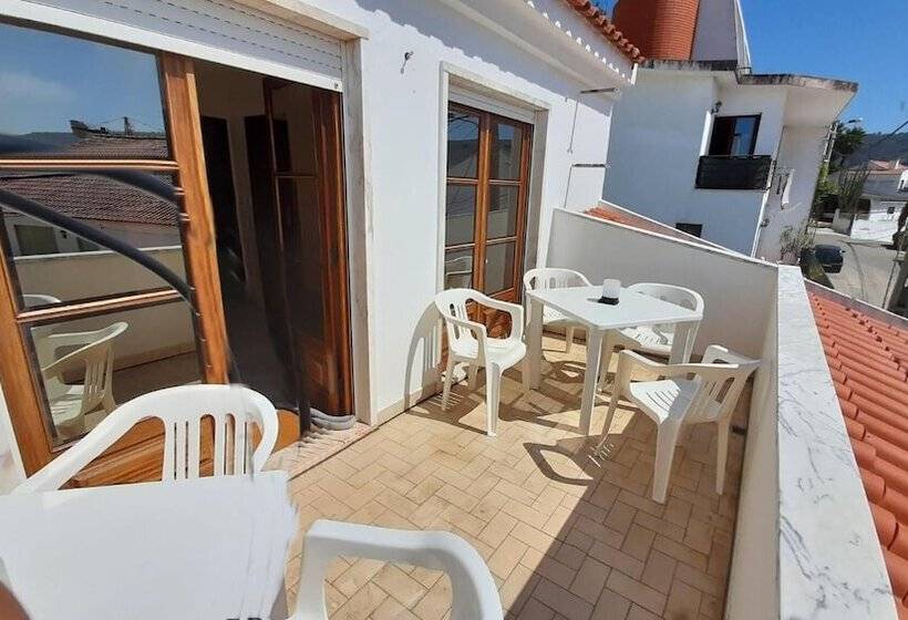 Отель Lá Em Cima