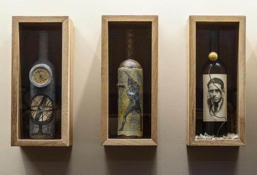 Отель La Casueña