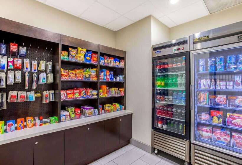 Отель La Quinta By Wyndham Cullman