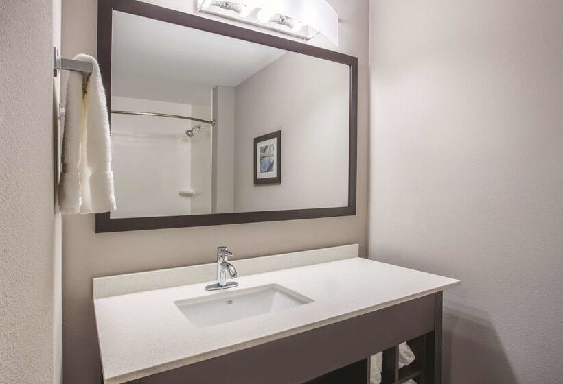 هتل La Quinta By Wyndham Cullman