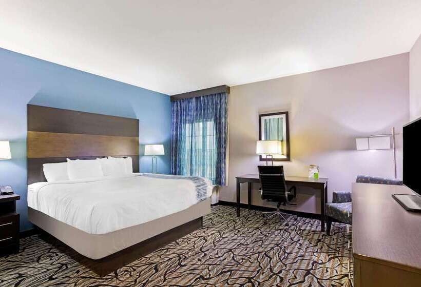 Отель La Quinta By Wyndham Cullman