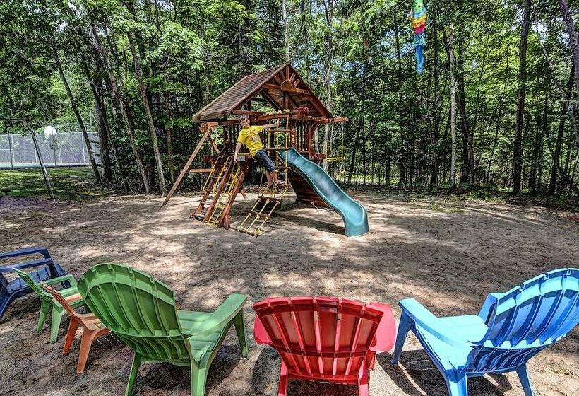 فندق Lake Forest Resort