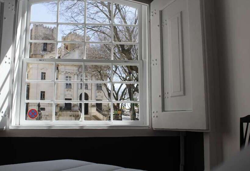 هتل Largo Da Se Guest House  Horigem