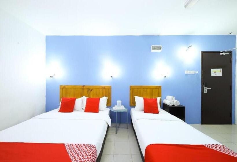 בית מלון כפרי Midah Inn Puchong