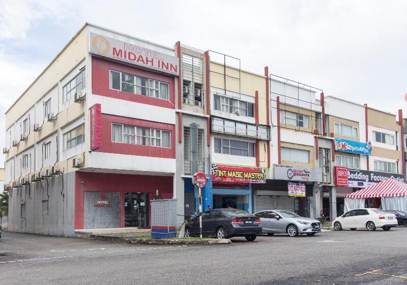בית מלון כפרי Midah Inn Puchong