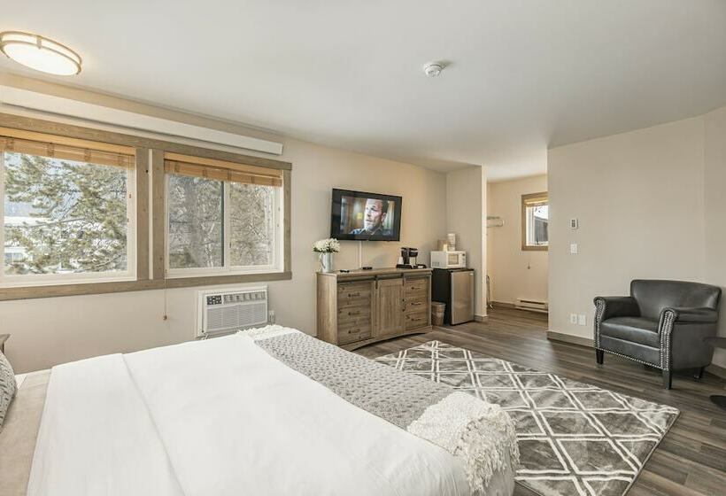 فندق Miller Park Lodge