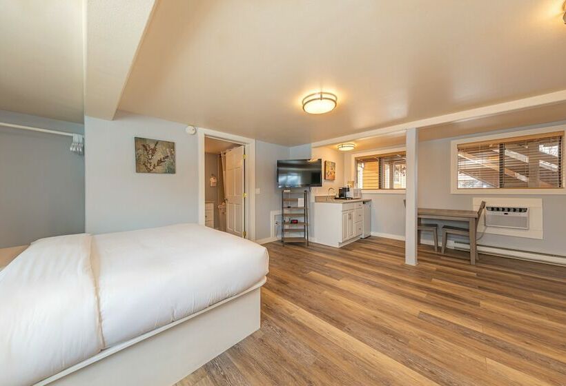 فندق Miller Park Lodge