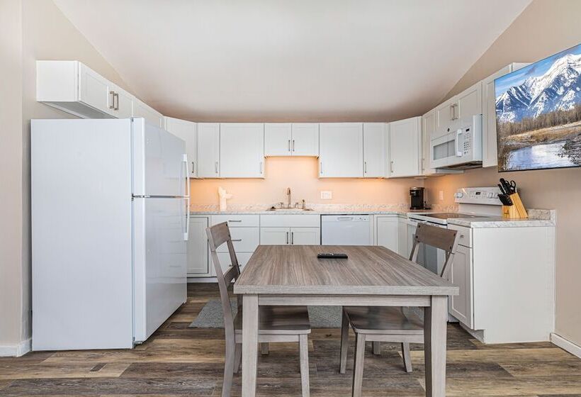 فندق Miller Park Lodge