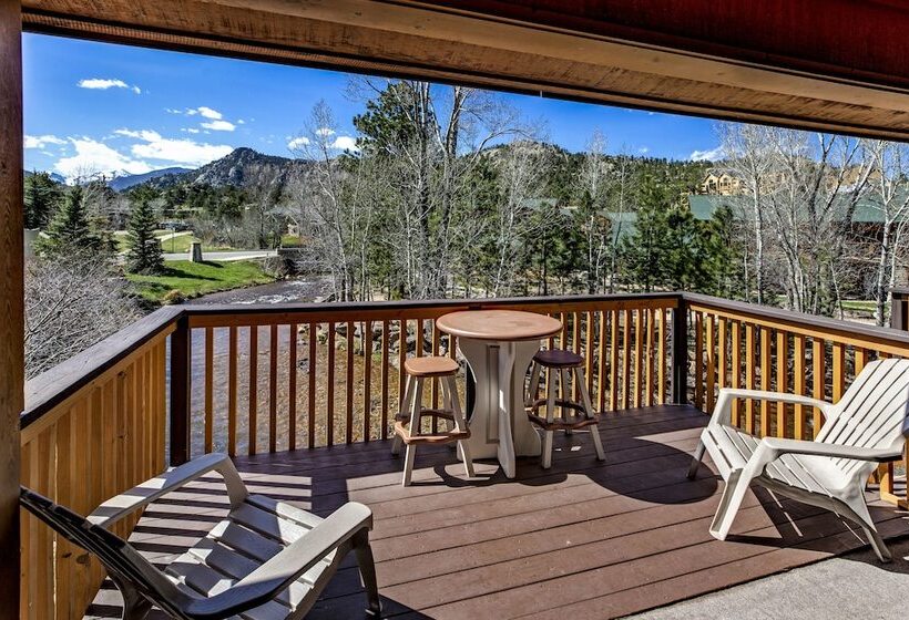 Отель Murphy's River Lodge