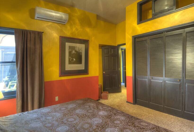 فندق Nobody's Inn