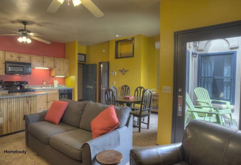 فندق Nobody's Inn