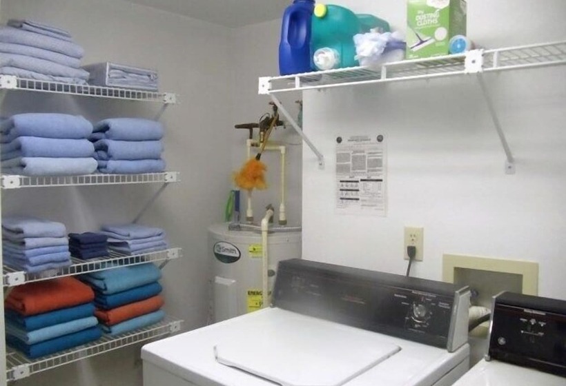 فندق Parker Manor Resort