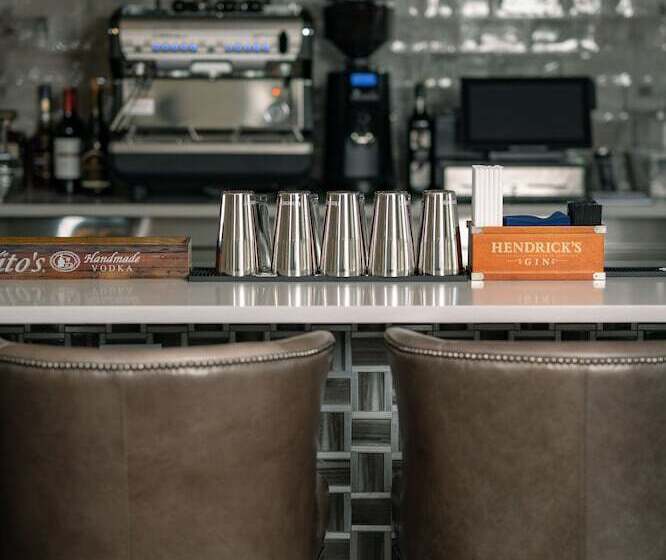 فندق Pelham House Resort