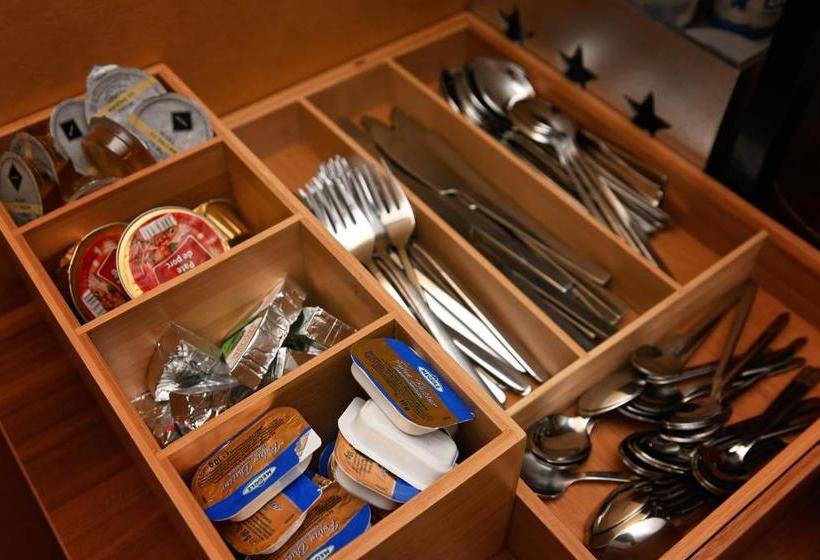 ホテル Pension Delia Gardens