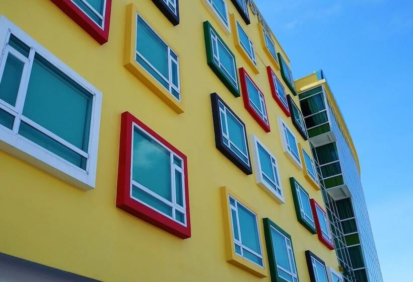 ホテル Pine Garden