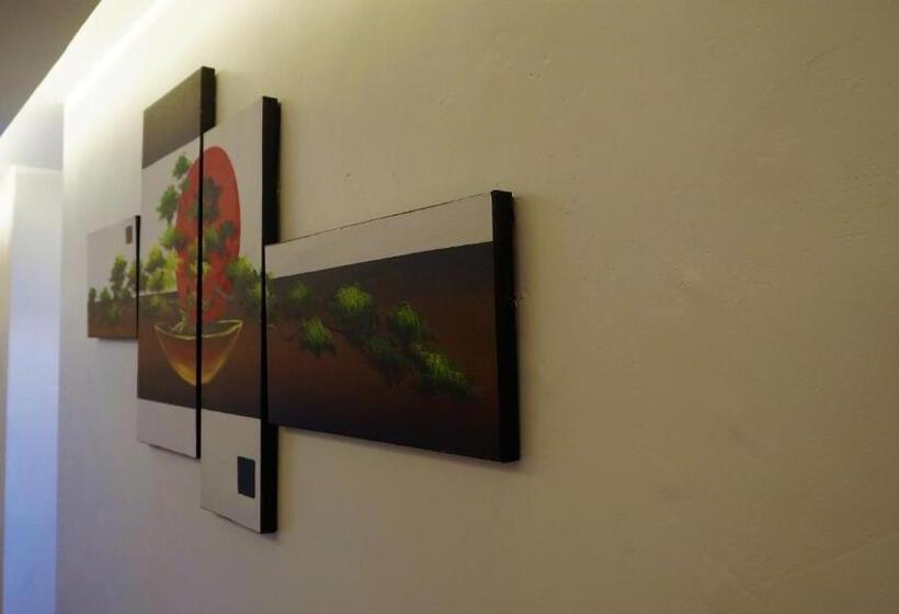 ホテル Pine Garden