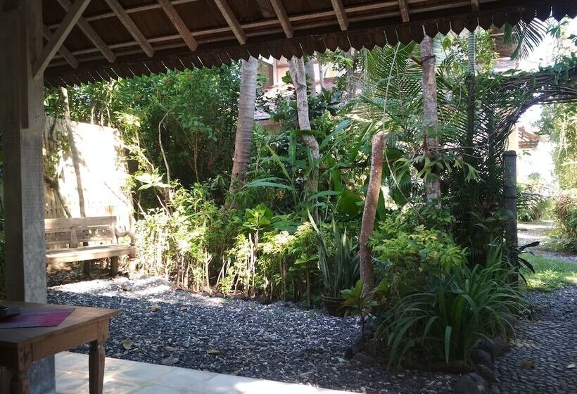 ホテル Pondok Pisang Candidasa