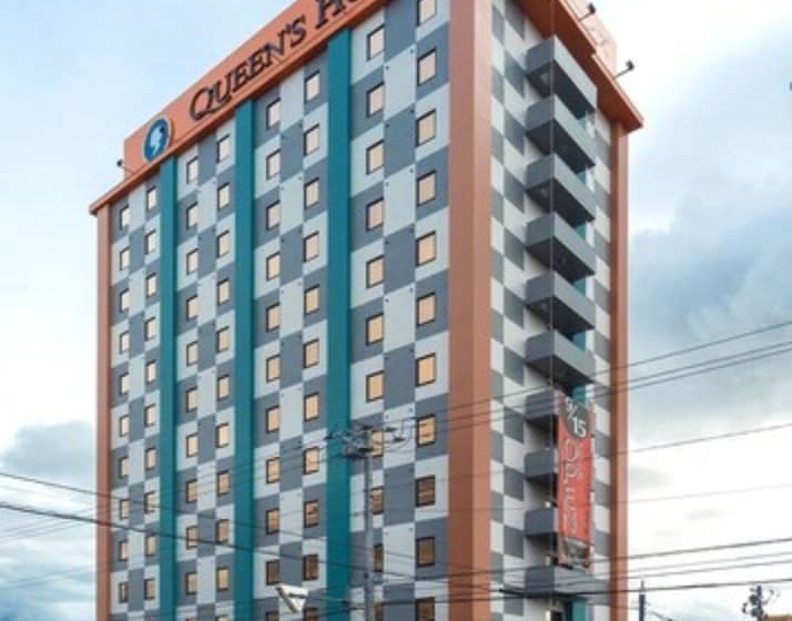 Queens Hotel Chitose
