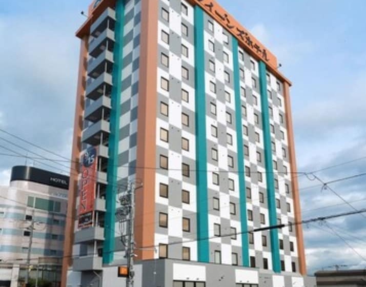 Queens Hotel Chitose