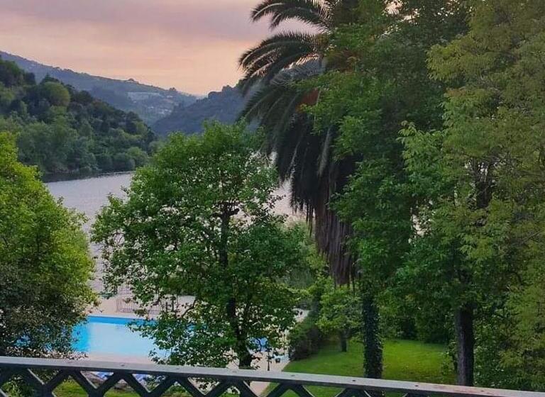 בית מלון כפרי Quinta Da Ermida   Turismo De Habitacao