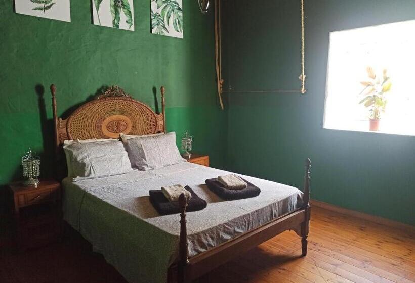 Отель Quinta Da Fornalha Santuario Agroecologico