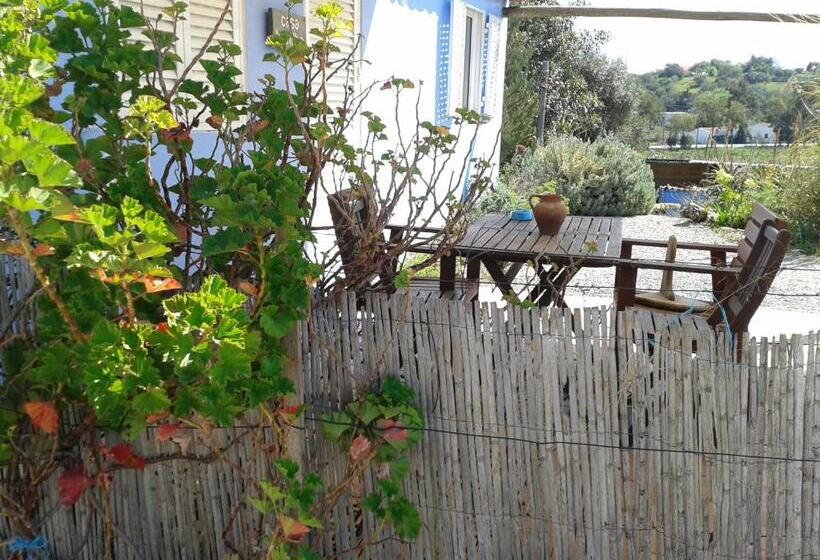 Отель Quinta Da Fornalha Santuario Agroecologico