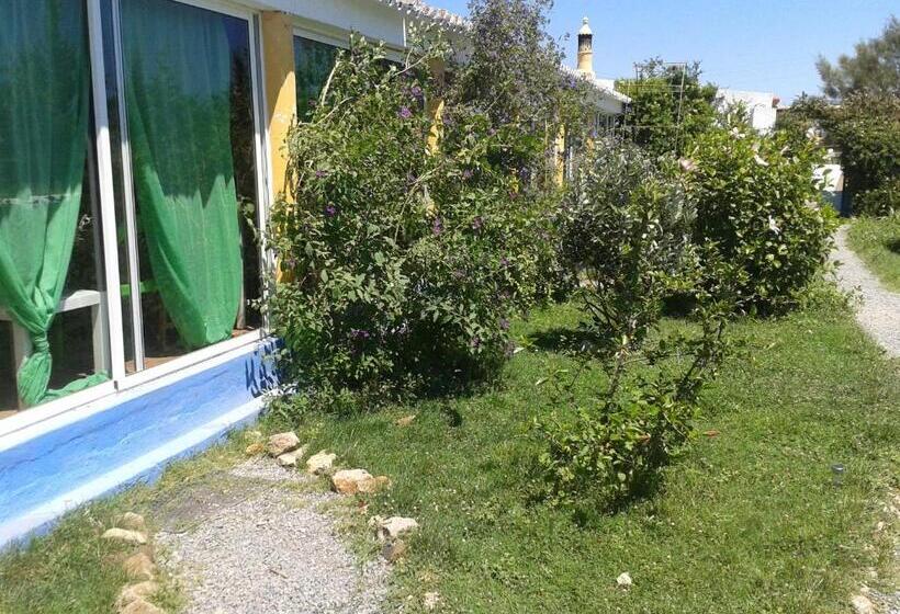 Отель Quinta Da Fornalha Santuario Agroecologico