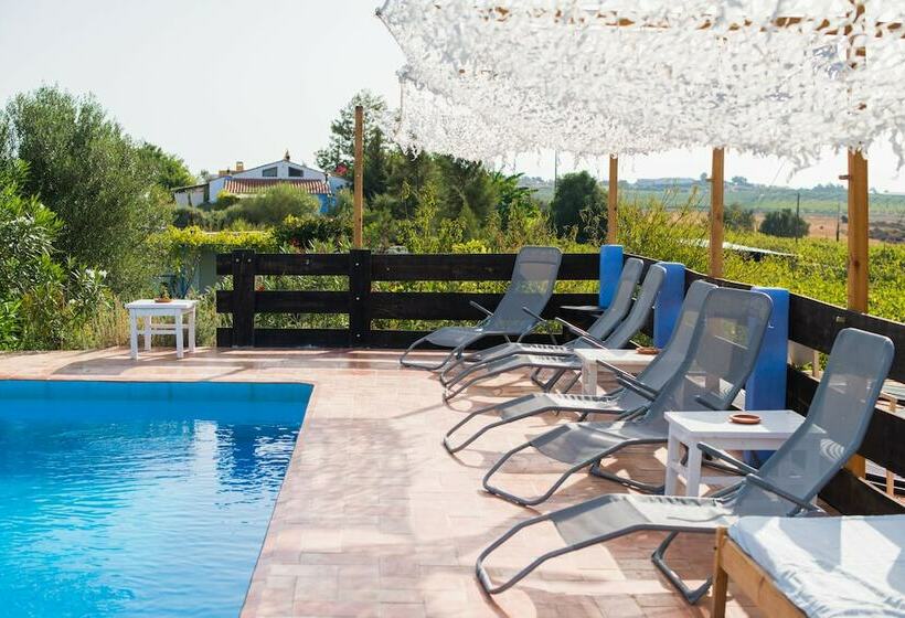 Отель Quinta Da Fornalha Santuario Agroecologico