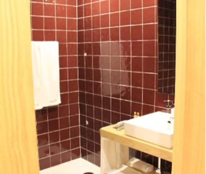 Отель Quinta De Fiães