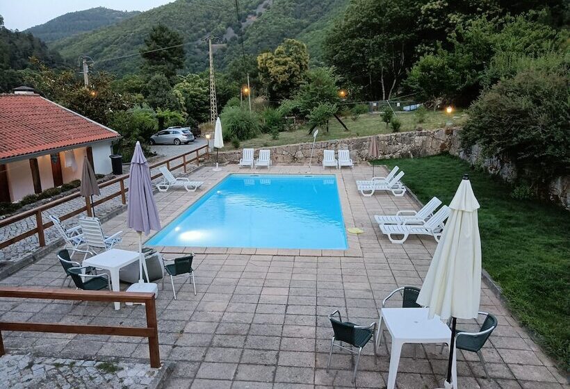 Отель Quinta De Leandres