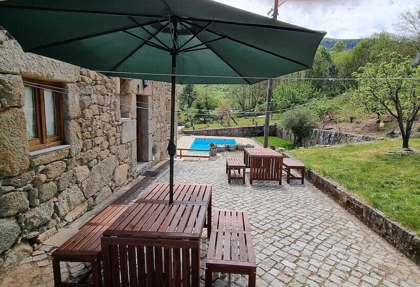 Отель Quinta De Leandres