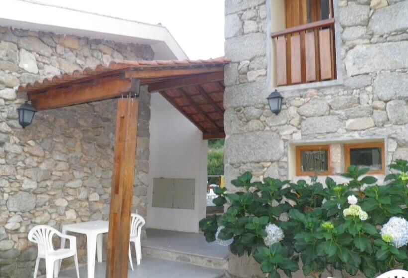 Отель Quinta De Leandres